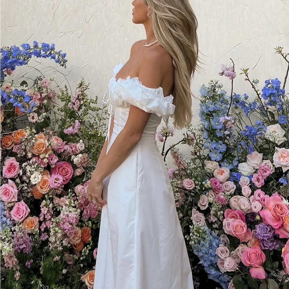 HOUSE OF CB 'Felizia' White Puff Sleeve Sundress - Picture 6 of 11